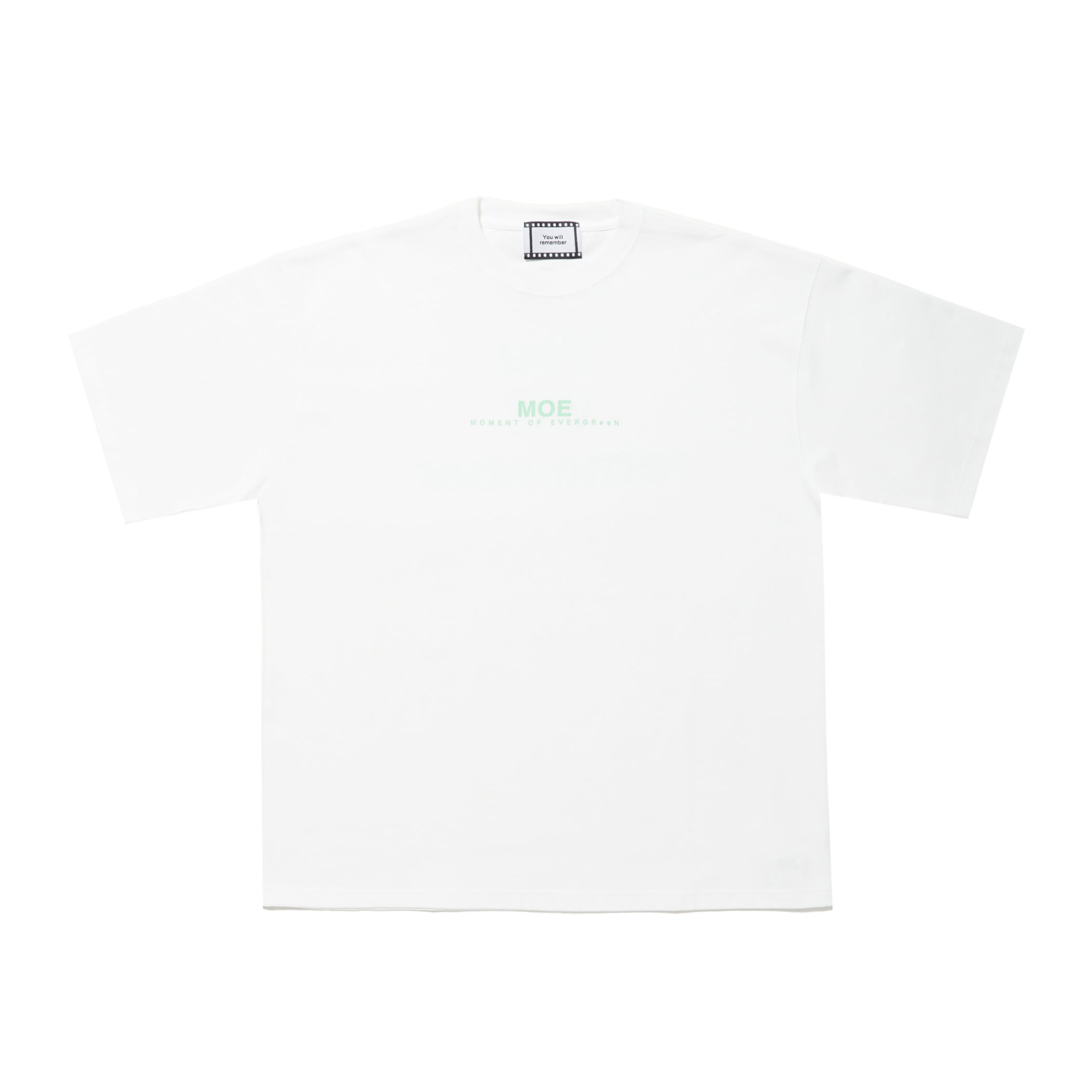 MOE Logo SS Tee | MOMENT OF EVERGReeN | VERTICAL