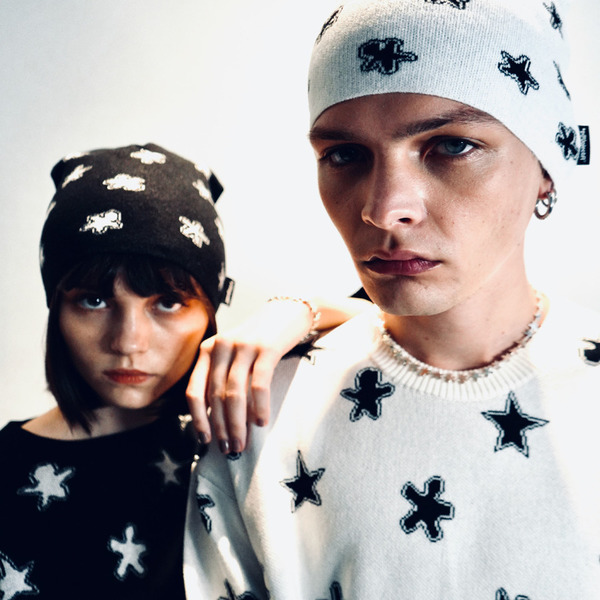 Scattered Characters Beanie 詳細画像 White 12