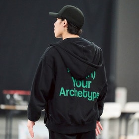 Color Logo Hoodie 詳細画像