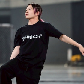 Slogan Monochrome SS Tee 詳細画像