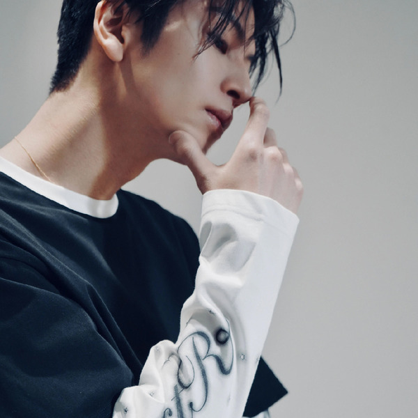 Sparkle Logo Rhinestone Layered LS Tee 詳細画像 White 9