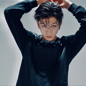 Sparkle Cursive Logo LS Tee 詳細画像