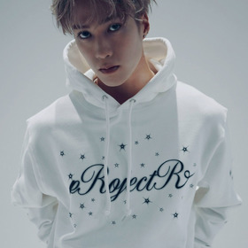 Sparkle Rhinestone Hoodie 詳細画像