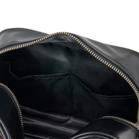 Embossed Circle Logo Shoulder Bag 詳細画像
