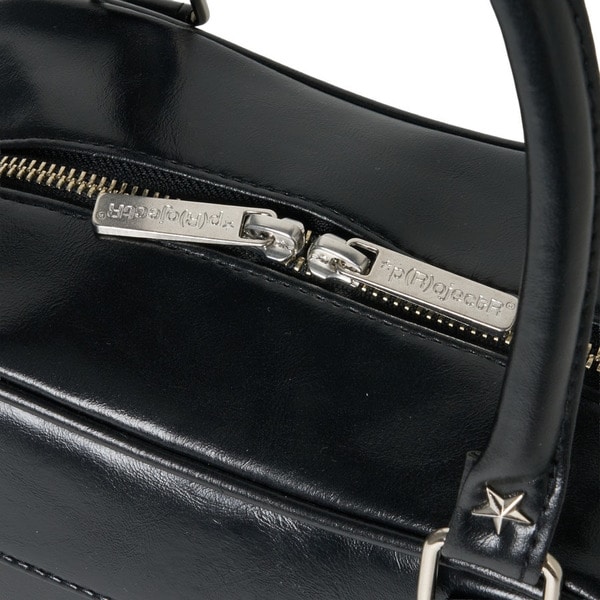 Embossed Circle Logo Shoulder Bag 詳細画像 Black 7