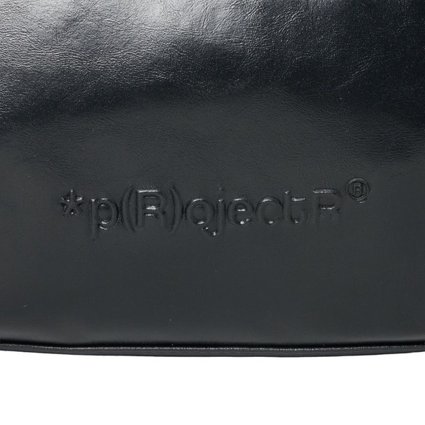 Embossed Circle Logo Shoulder Bag 詳細画像 Black 8