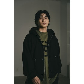 Studs Cut Off Hoodie 詳細画像