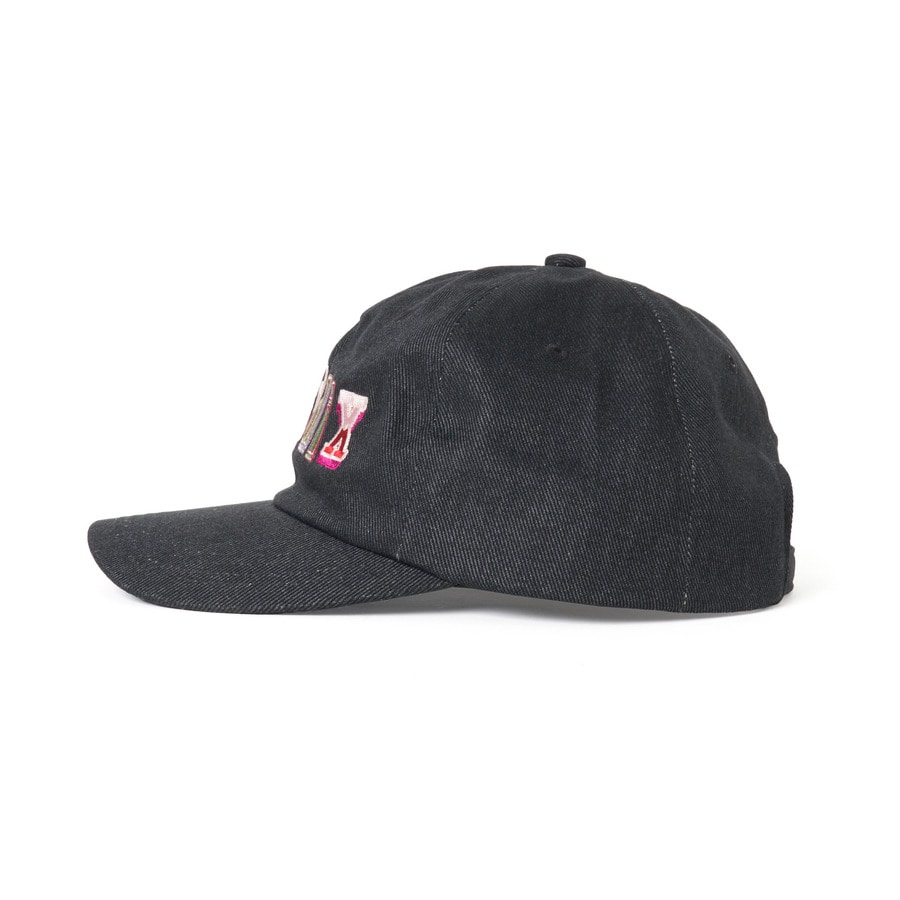 Logo Embroidery 5Panel Cap 詳細画像 Black 1