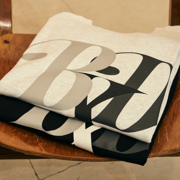 Emblem Big Logo Crew Sweat 詳細画像 H.Grey 9