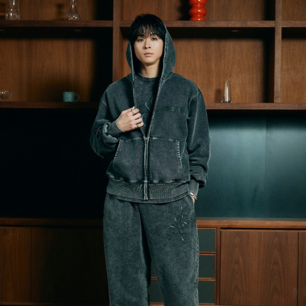 LOVE YOU ZIP Hoodie(Black Fade) 詳細画像 C.Grey 13