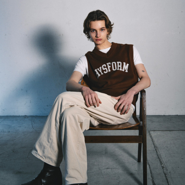 ARC KNIT VEST 詳細画像 Navy 10