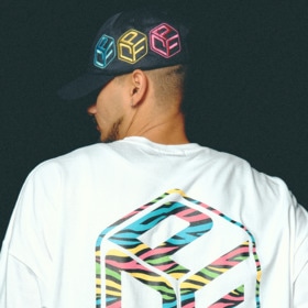 THREE DICE LOGO CAP 詳細画像