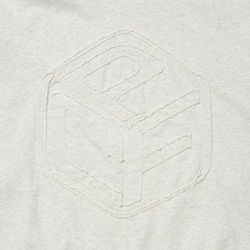 EMBROIDERED PATCH PULLOVER HOODIE 詳細画像