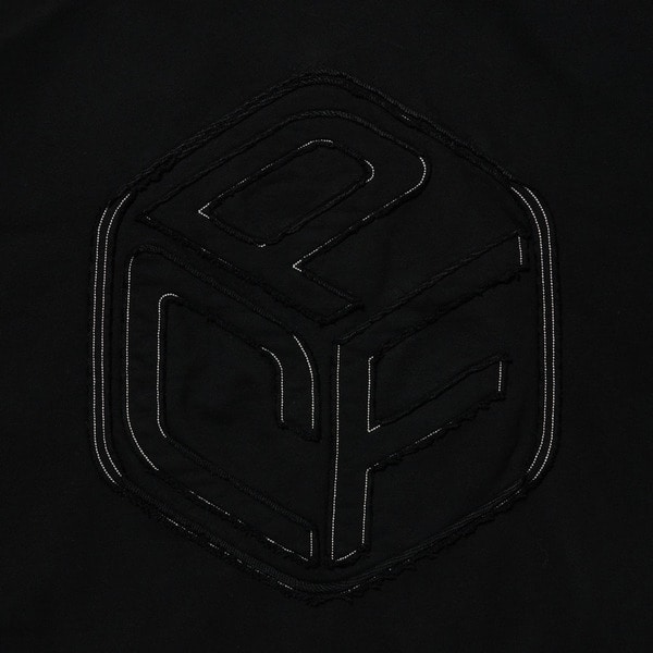 EMBROIDERED PATCH PULLOVER HOODIE 詳細画像 Black 5
