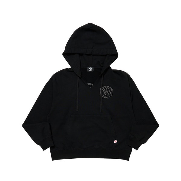 EMBROIDERED PATCH PULLOVER HOODIE 詳細画像 Black 1