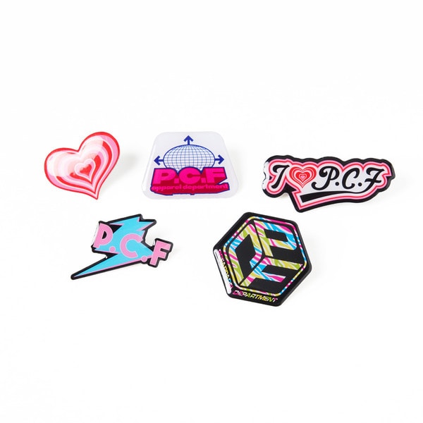 PCF GRAPHIC LOGO PIN BADGE 詳細画像 Multi 1