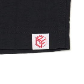 OVAL LOGO SHORTS 詳細画像