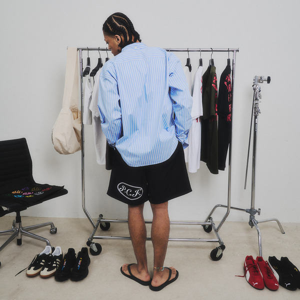 OVAL LOGO SHORTS 詳細画像 Black 10