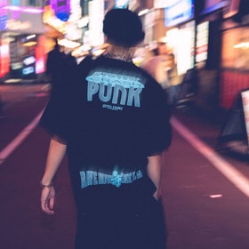 TOO LOUD TOO THINK SS Tee 詳細画像